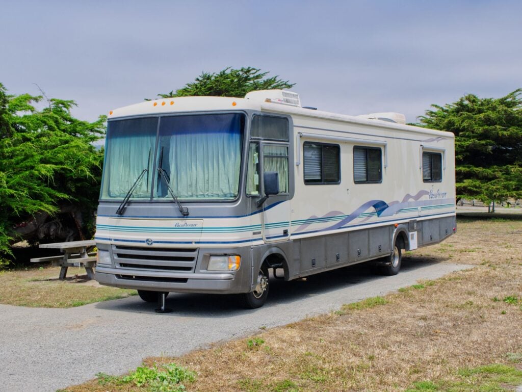 Your 2026 Guide to Finding Mobile RV Wash Near Me Service in Ocala 2 before and after gelcoat shine on a Class A motorhome after mobile wash