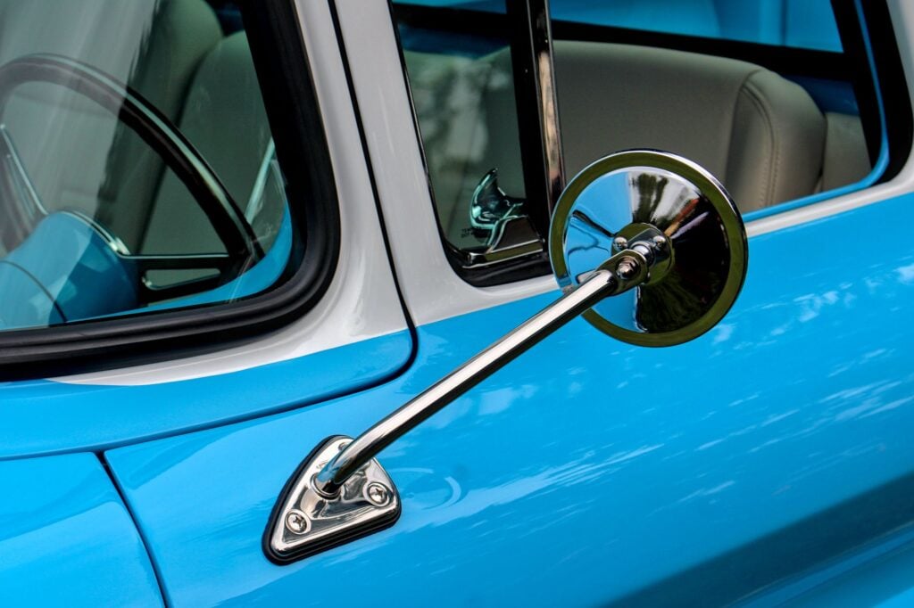 Ocala's Complete Auto Detailing Guide for a Showroom Finish 2 RV auto detailing before and after gelcoat restoration in Ocala