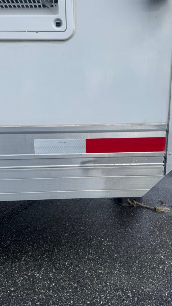 Ultimate Guide to Horse Trailer Detailing in Marion County 2 exterior aluminum wash and polish on equine trailer