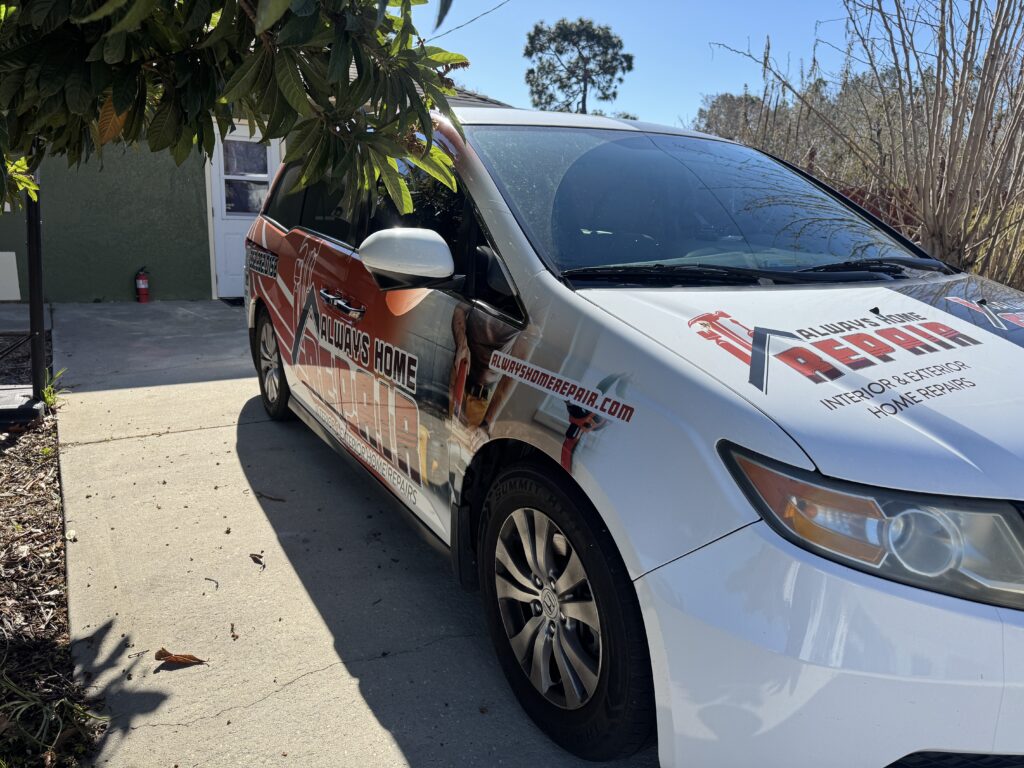 RV Wash Near Me Do It Yourself: A Practical Ocala Owner's Guide 2 mobile RV wash and wax van servicing a motorhome driveway in Ocala